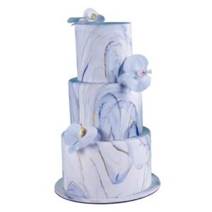 Luxury Wedding Cake 23